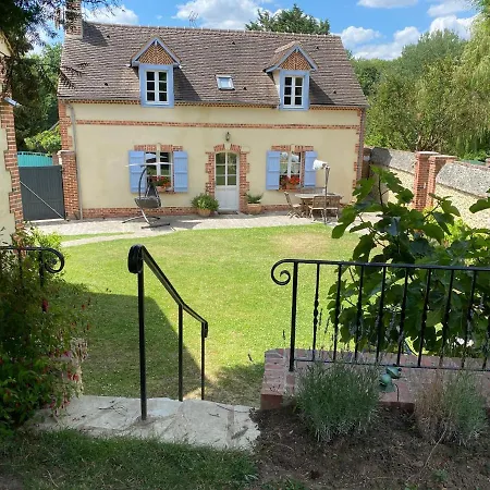 Holiday home Les Merlettes Abbecourt (Oise)