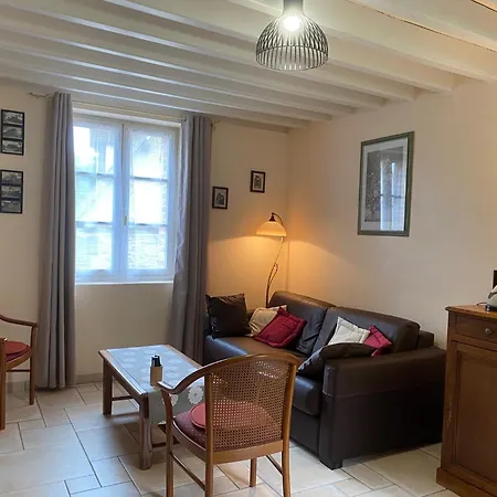 Holiday home Les Merlettes